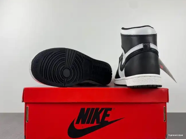 HYPE (2023) High Black BQ4422-001 White Jordan 85 1 Retro 0328
